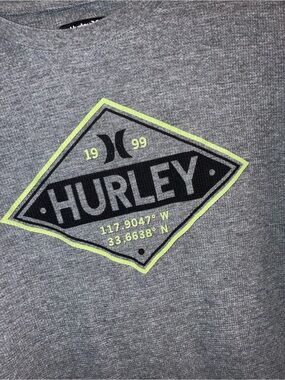 Hurley Gray Tee with Black Logo Tag